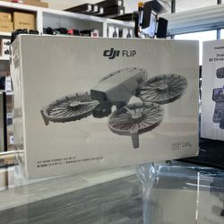 DJI Flip Fly More Combo w/ RC 2 Remote