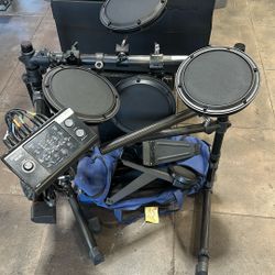 SIMMONS DRUM SET 