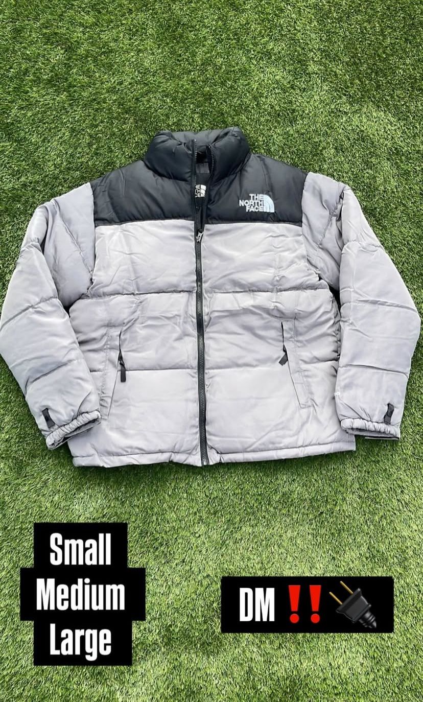 3 Different North Face Puffer Jackets 