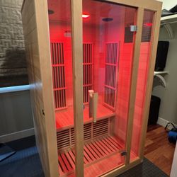 Brand New Infrared Sauna With Delivery 