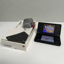 Tested Nintendo Dsi Black W/ Box & Charger + 40+ Games ( All Pokemon Games Too )