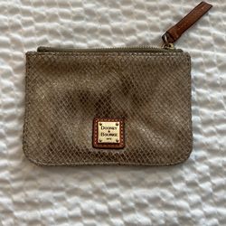 Dooney & Bourke 1975