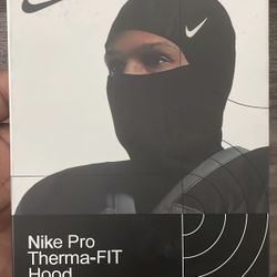 Nike Pro Therma-FIT Hood 