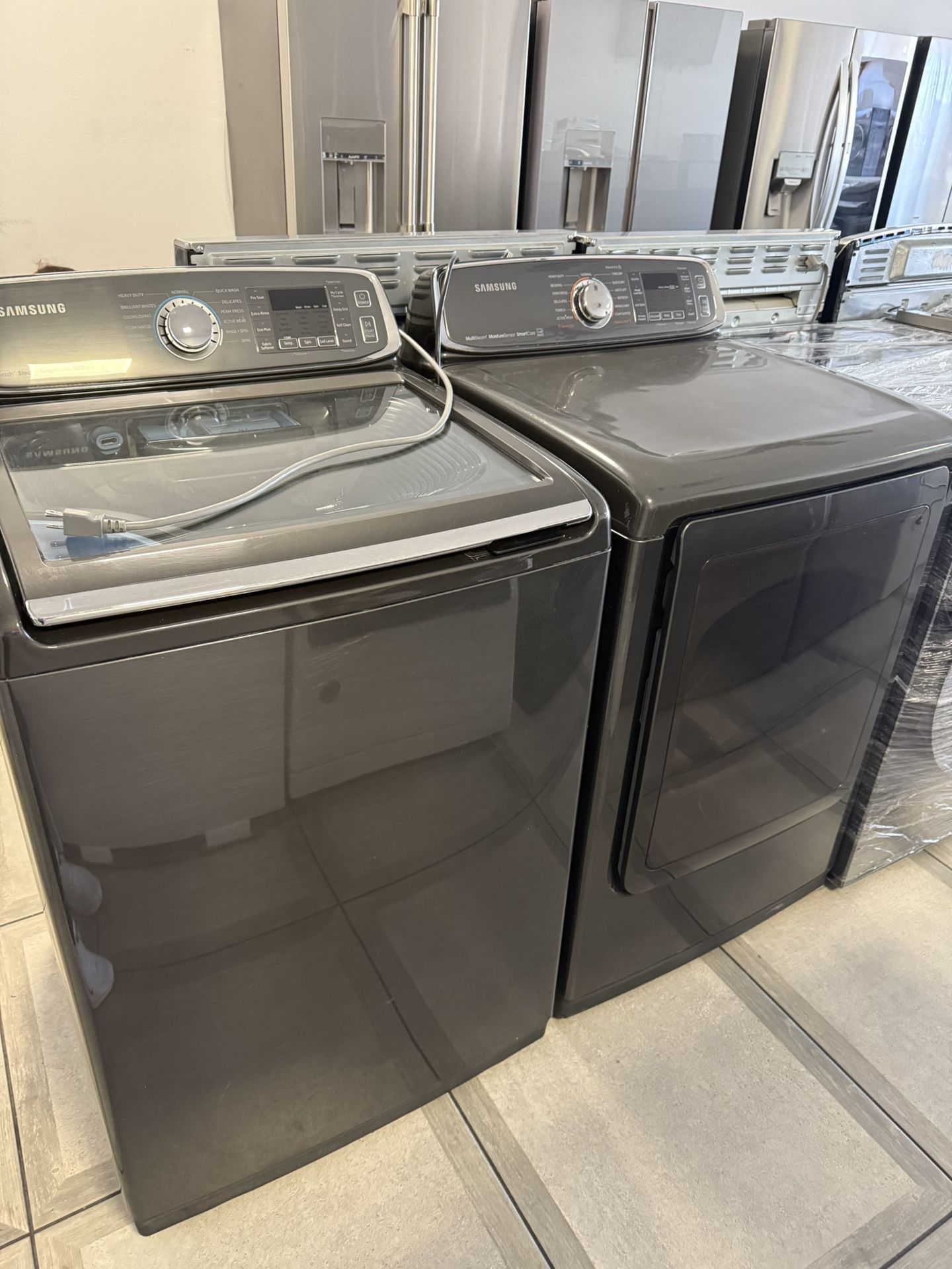 Samsung Top Load Washer And Gas Dryer Set