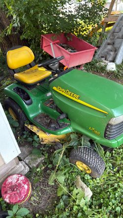 John deer LT150
