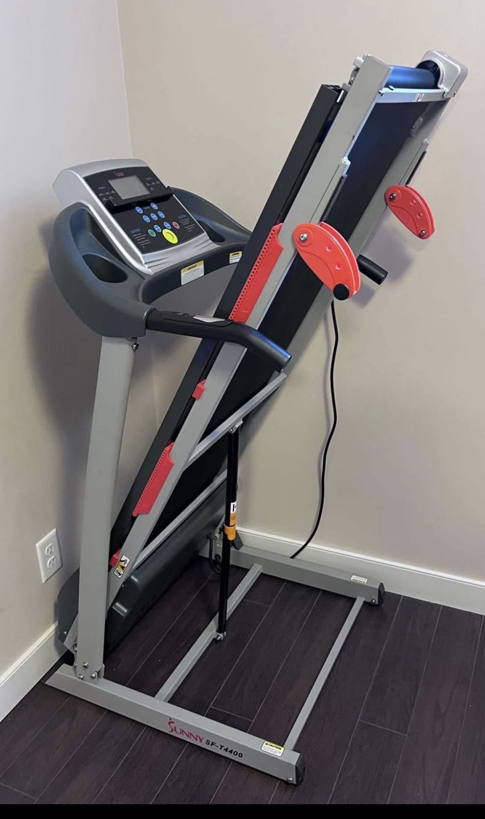 Sunny Health & Fitness Smart Foldable Treadmill with Incline, Shock Absorption, Pulse Sensors & Hand