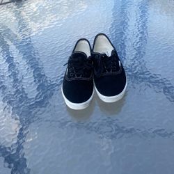 Vans Sz 41/2 Men Or 6 Women 