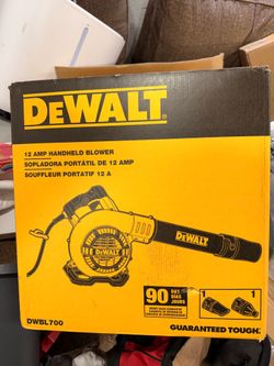 DeWalt 12A Blower (Wired, 120V)