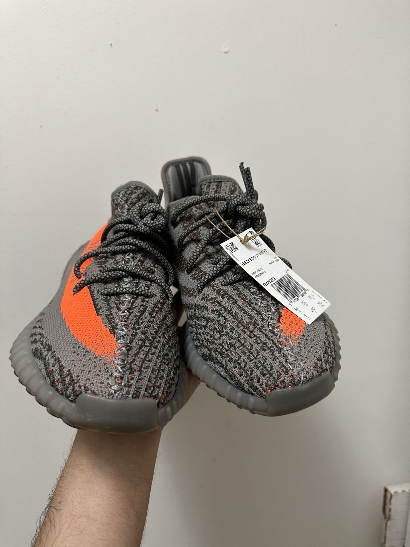 Yeezy 350 Beluga