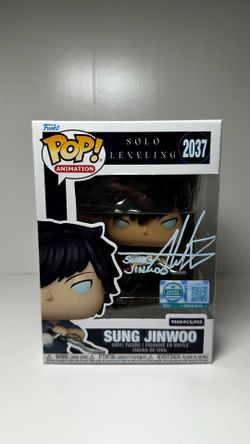 Funko POP! Solo Leveling Sung Jinwoo #2037 LE9500 Signed by Aleks Le (COA)