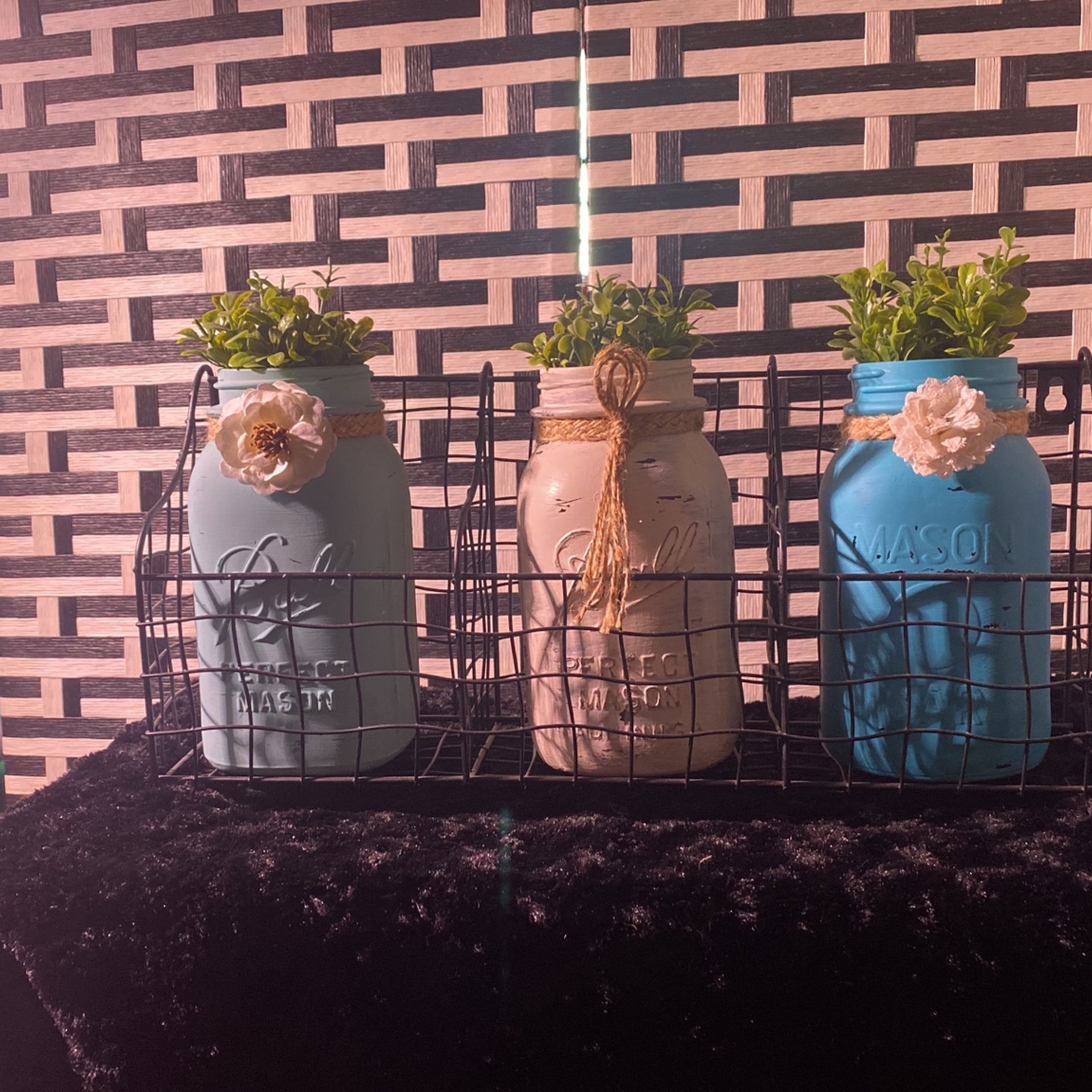 Mason jar farmhouse decor