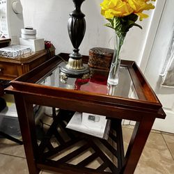 Side Wood And Glass Table