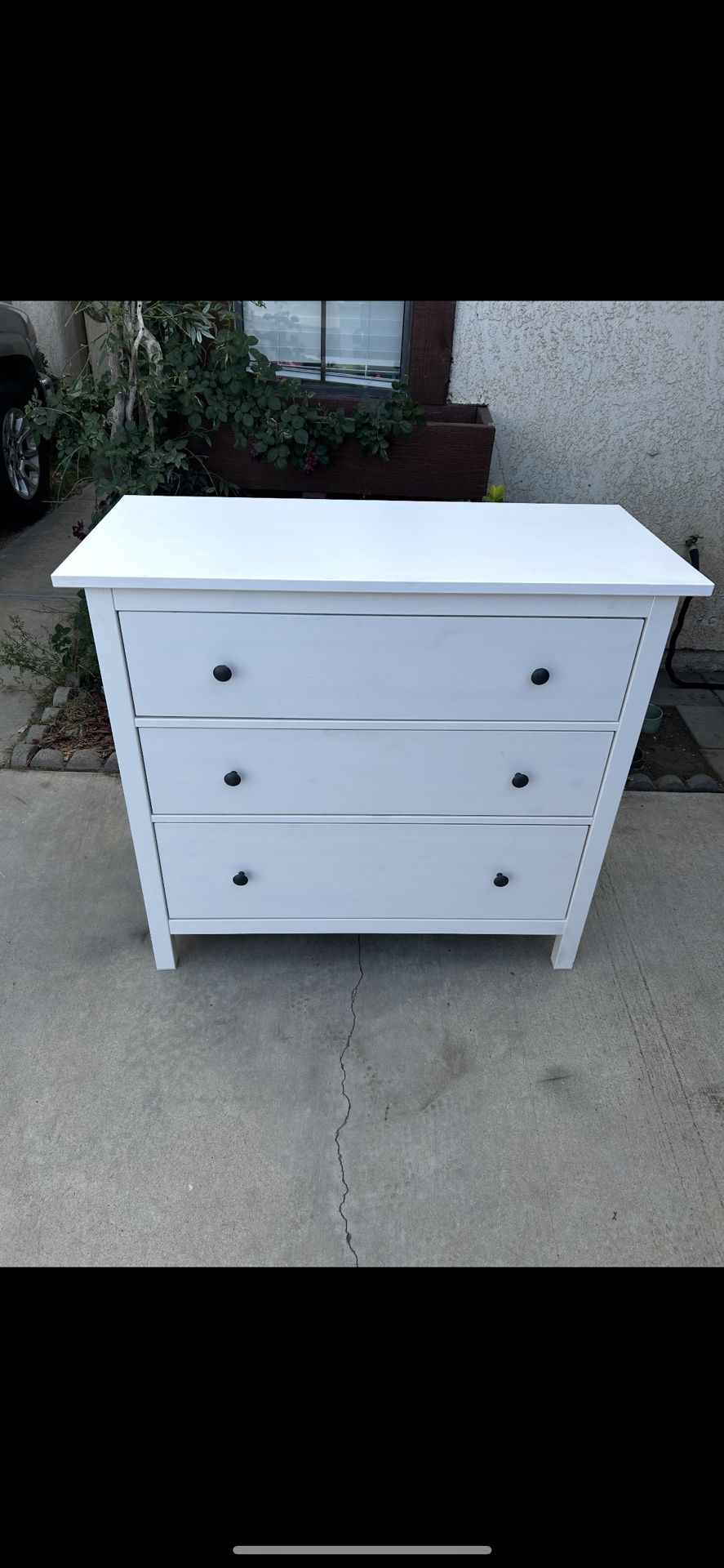 White Dresser