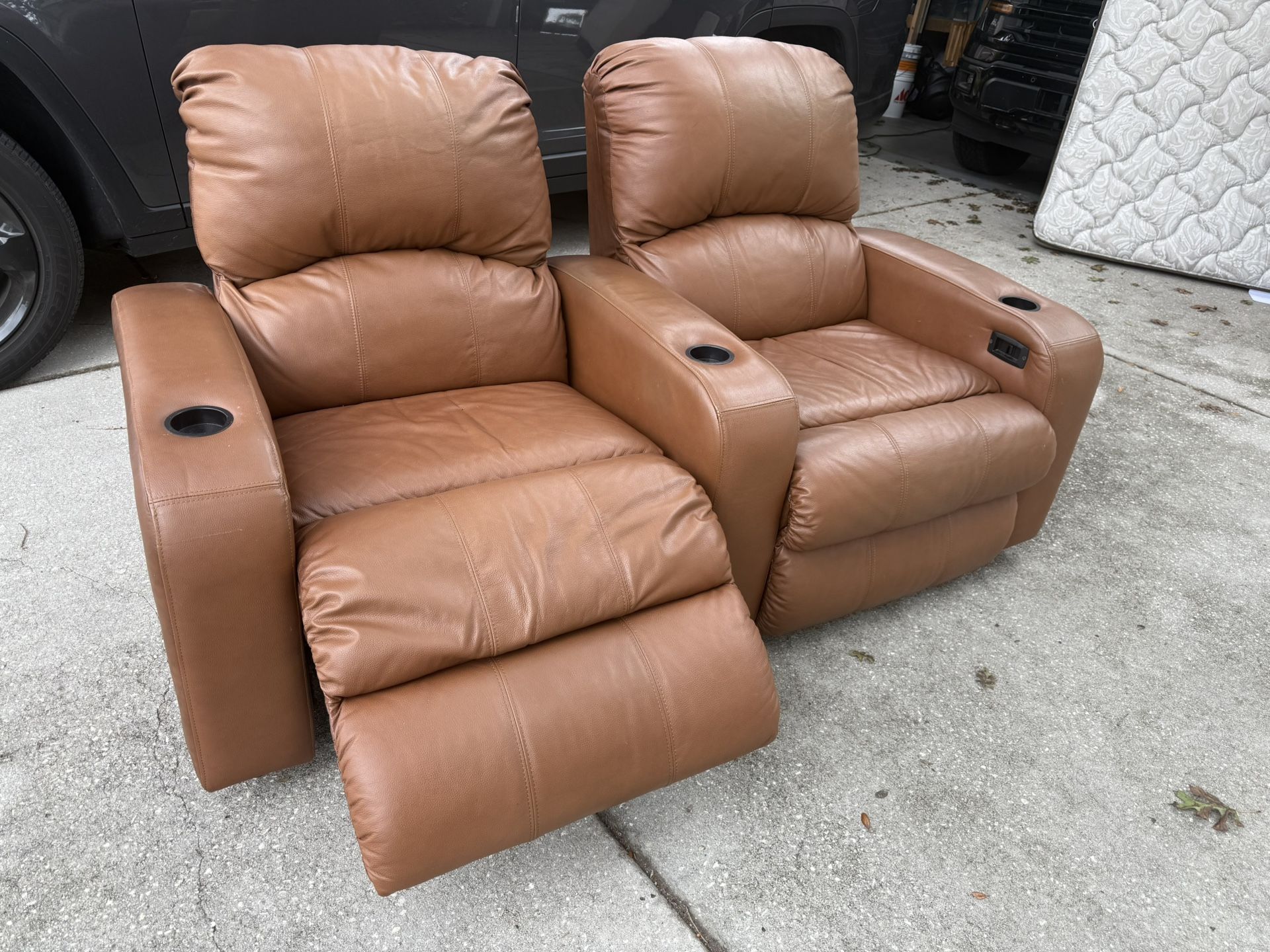 Electric Reclining Couch