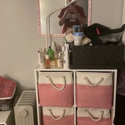 Gavetero Blanco  Con Rosado Y Espejo Para Niña 