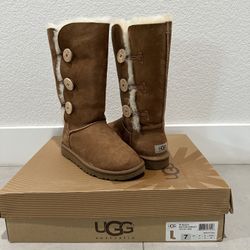 UGG Bailey Boot