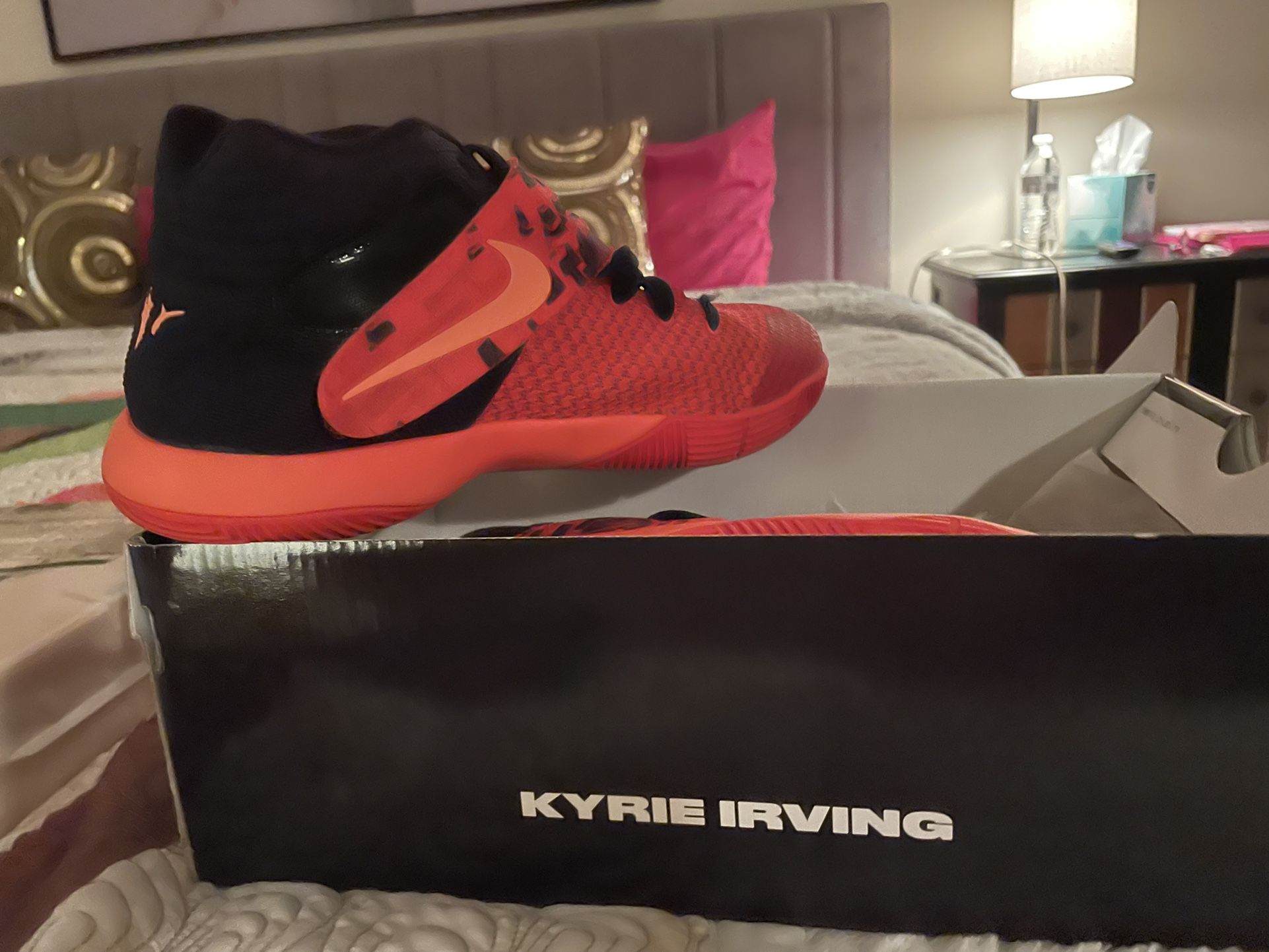 Kyrie Irving 2 Nike Sneaker