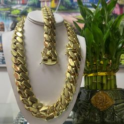 Chain And Bracelet Set