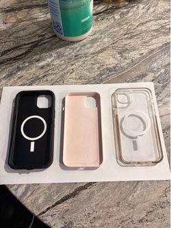MagSafe iPhone 15+ phone cases includes one OtterBox everything in picture for$30