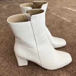 IDIFU Women's Ada Fashion Square Toe Ankle Boots Low Block Heel Short Boots Side Zipper Size 8.5