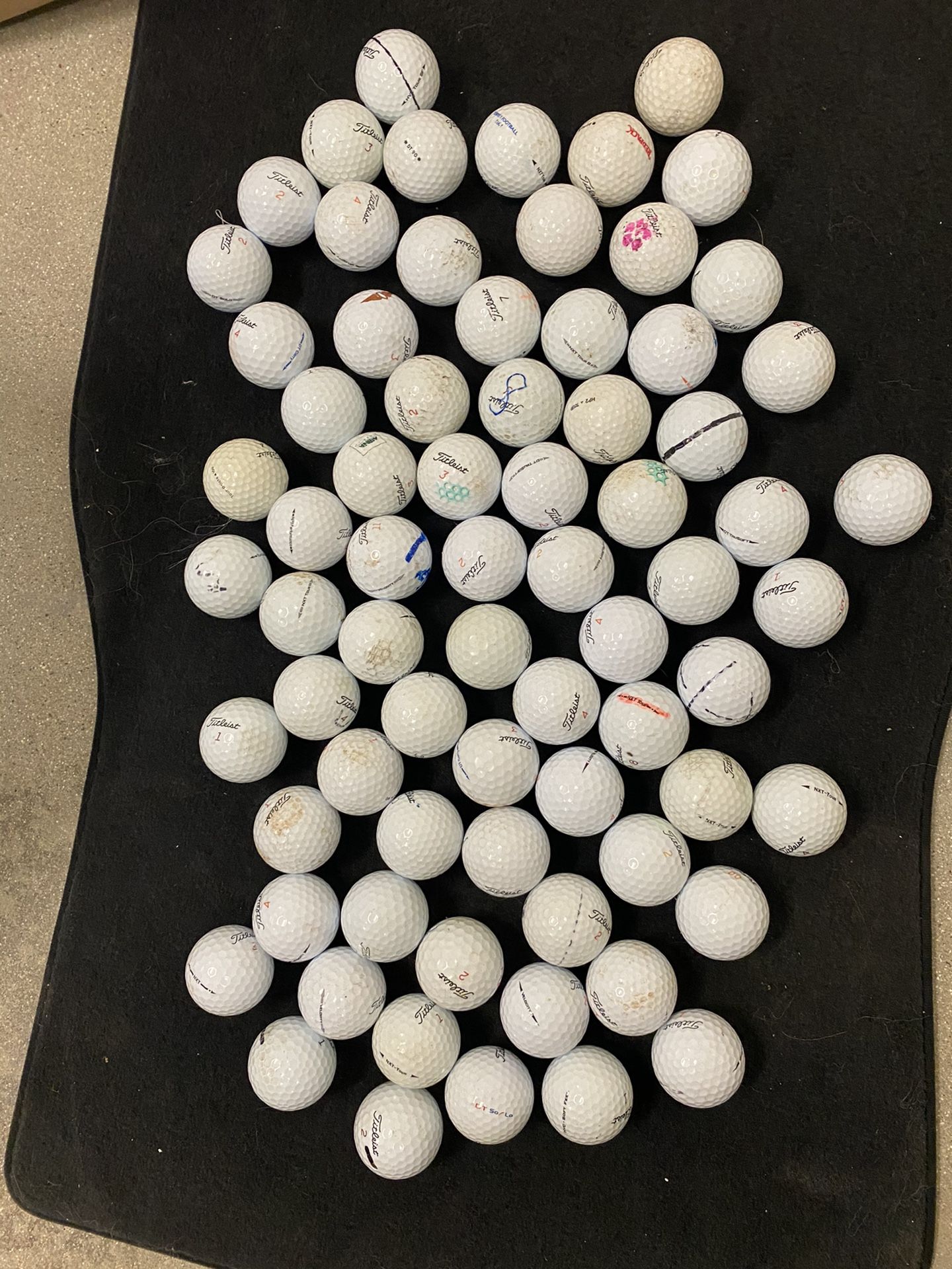 82 Titleist Golf Balls !