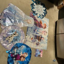 Frozen Party Decor