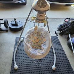 Fisher Price Baby Swing 