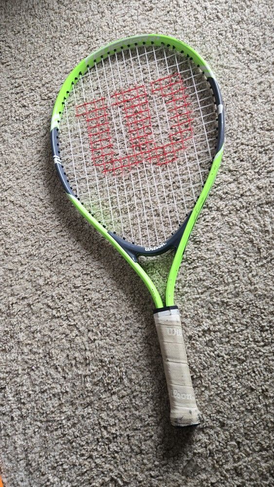 Wilson Federer 21 Junior Tennis Racket