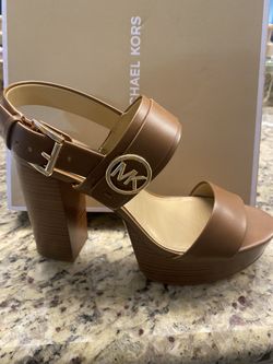 MK Caramel Heels