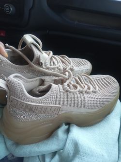 Steve Madden Size 7 Like New( Make Offer)