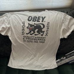 Obey Rare Vintage Black Cat T Shirt XL Pocket Tee