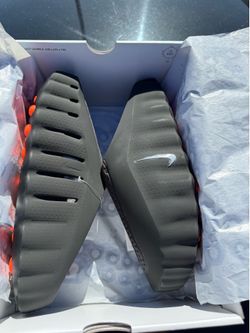 Nike mind slides