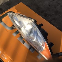 2011-2014 Hyundai Sonata Passenger Side Headlight