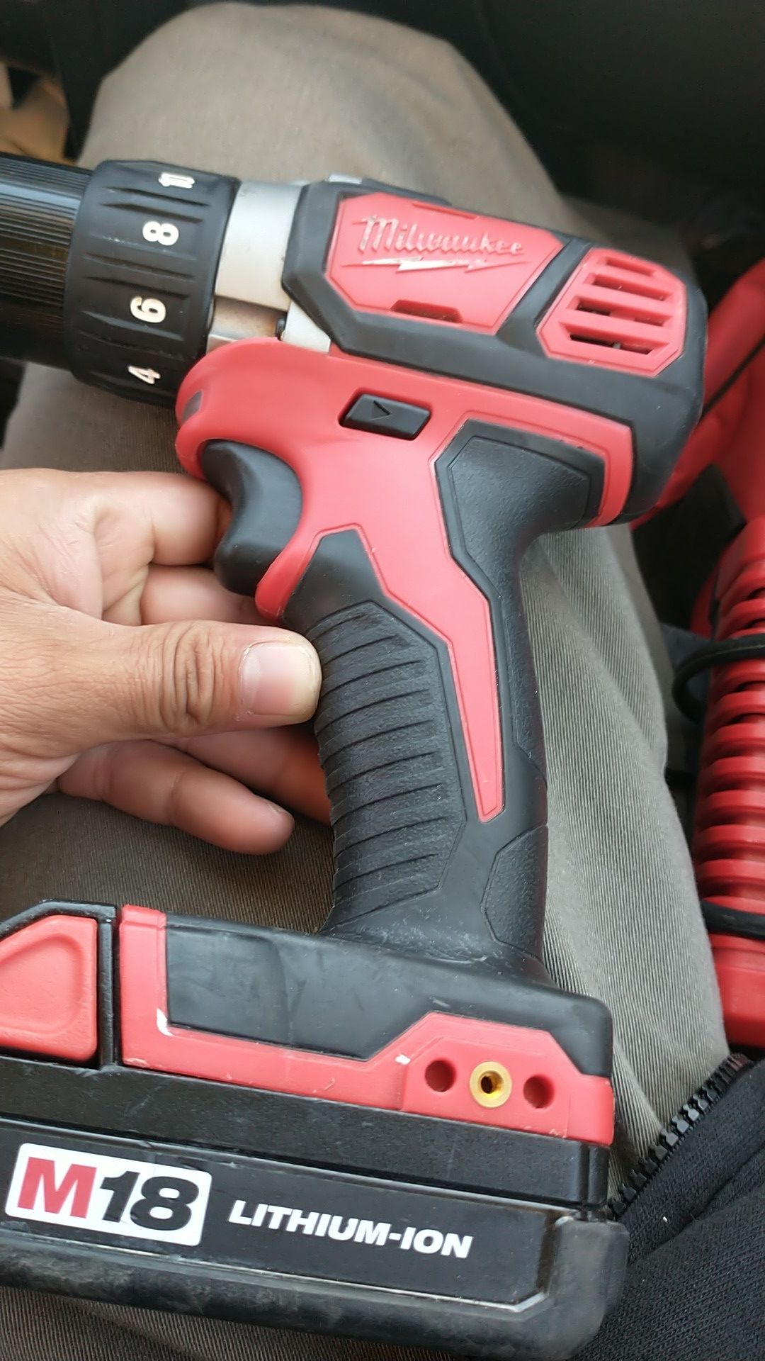 Milwaukee 18v drill