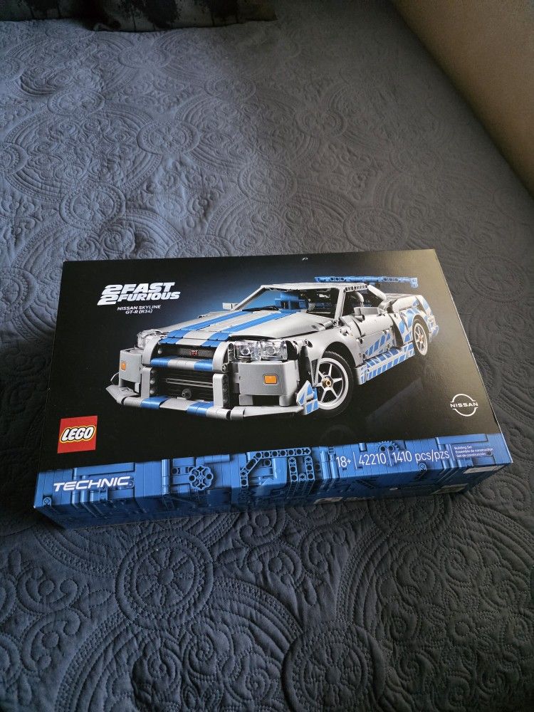 Nissan Skyline R34 Lego