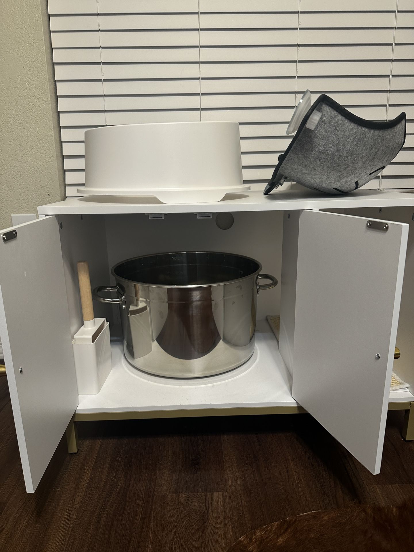 Hideaway Litter Box Enclosure, Stainless Steel Litter Box, And Cat Window