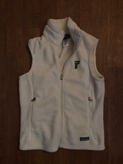 Patagonia woman’s cut off size small good Condition like new!