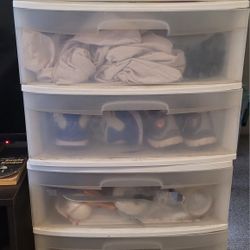 Stackable Drawers - 2 sets of 3 drawers....no Wheels  