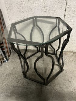 Glass Dining Table Stand
