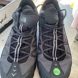 Running shoes