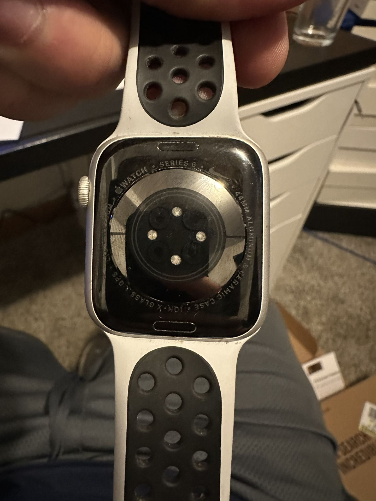Apple Watch Series 6
