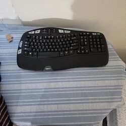 Logitech K350 Keyboard