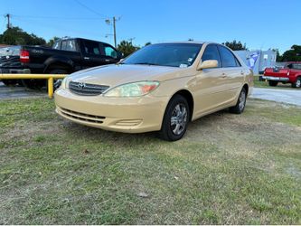 2003 Toyota Camry cold AC runs great