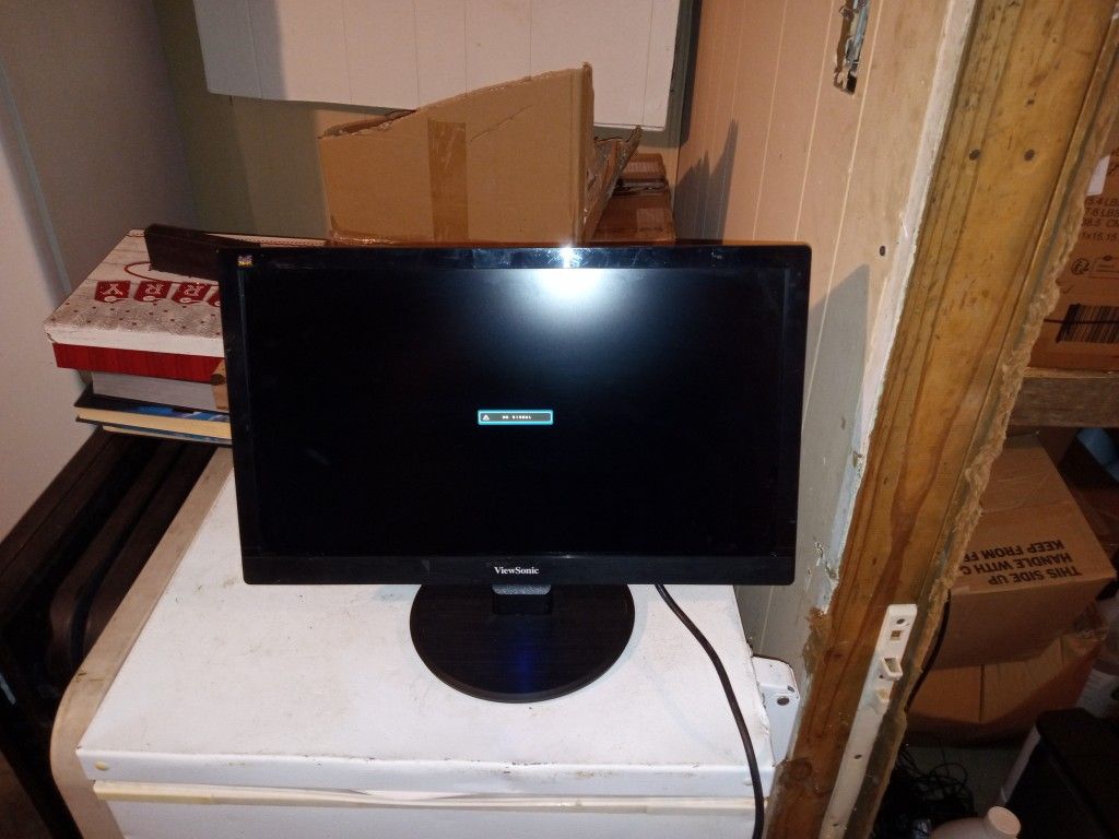 20in ViewSinic Monitor...Used Pin To HDMI 