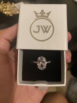 925 sterling silver ring (size 7)