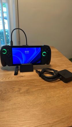 Asus Rog Xbox Ally X 1TB w/ JSAUX docking station