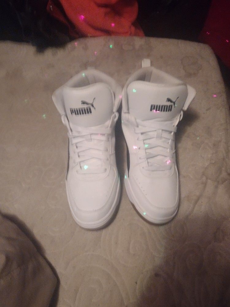 Pumas High Tops Size 11.5