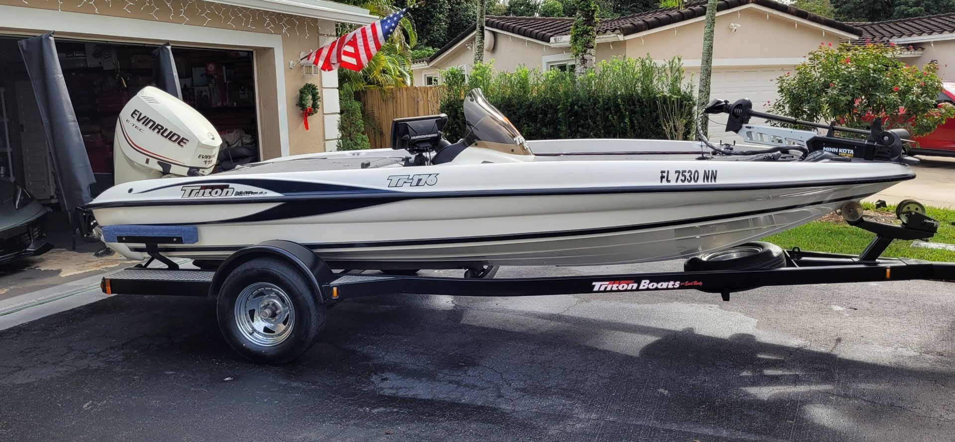 2007 Triton Tr-176