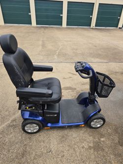 Pride victory scooter in really good condition has 2 new battery and comes with 2 chargers