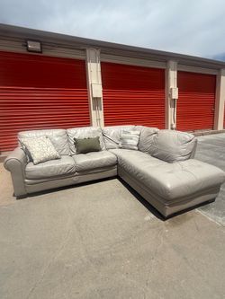 FREE DELIVERY - Luxurious Grey Leather Sectional Sofa Couch!